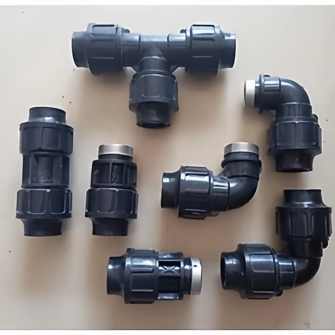 Phụ kiện nhựa HDPE được cung cấp bởi V-ON