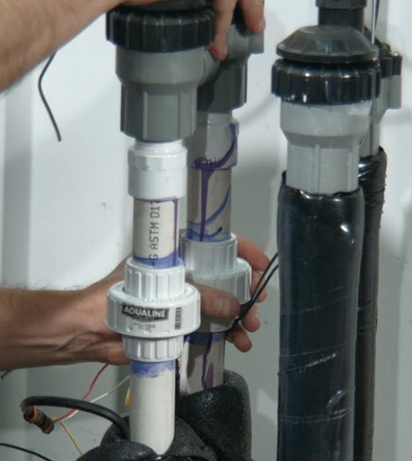 Hình ảnh Rắc Co PVC hoạt động