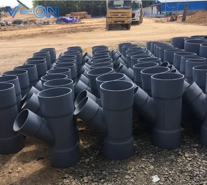Hình ảnh Y giảm PVC ngoài công trường