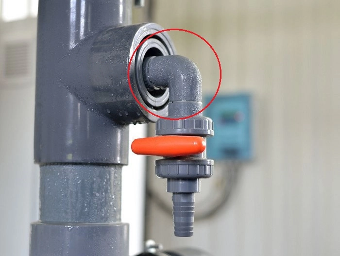 Hình ảnh cut nhựa PVC hoạt động