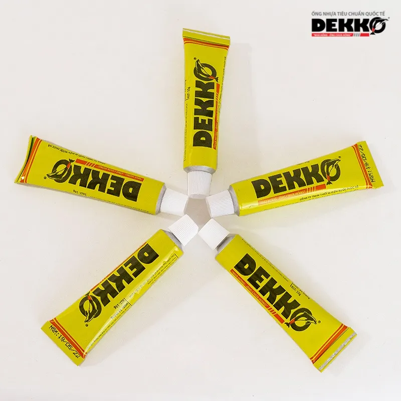 Tuýp keo dán ống PVC Dekko 15g, 50g