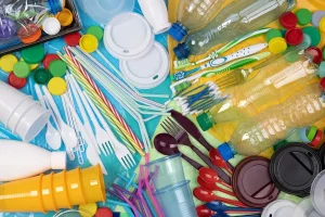 Các sản phẩm từ vật liệu nhựa