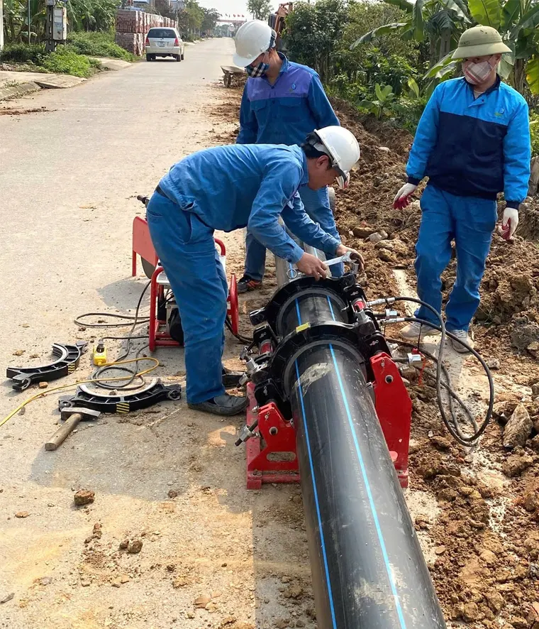 Trong công nghiệp ống và phụ kiện ống